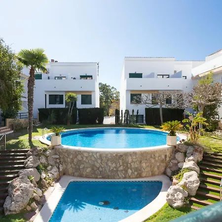 Апартаменты Adosado Con Piscina 6 *